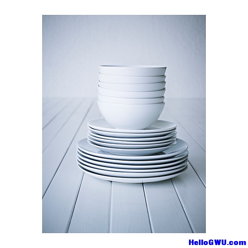 fargrik-piece-dinnerware-set-white__0172486_PE286879_S4.JPG