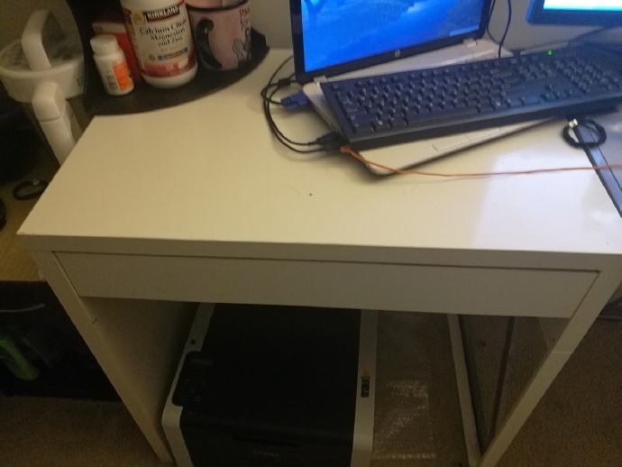 ��ɫ������ ����