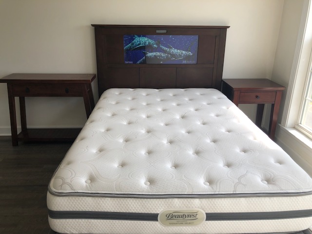 bedroom3 (2).jpg