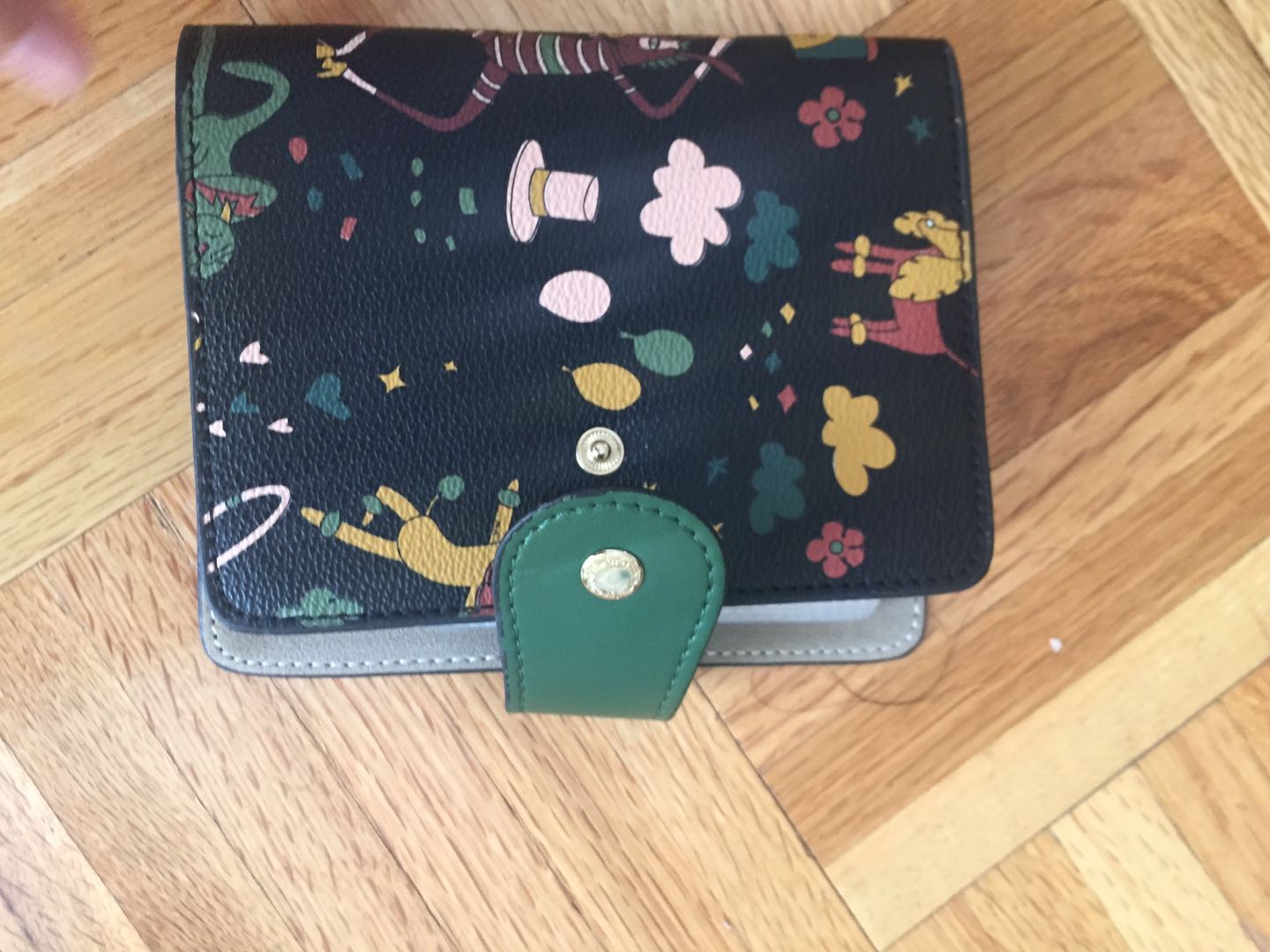 �ɰ�����