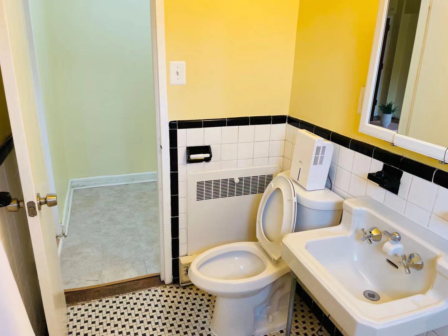 bath2.jpg
