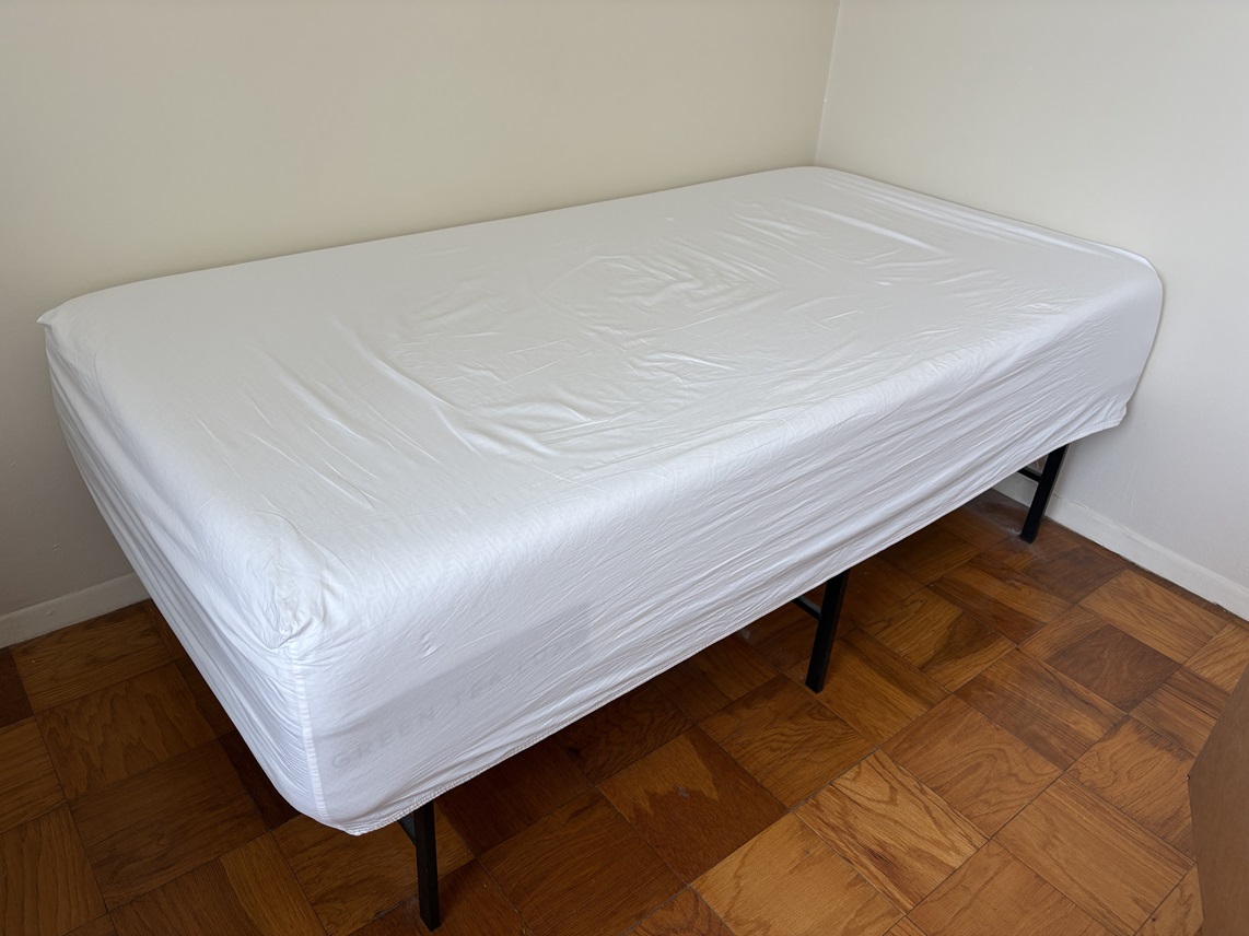 Bed mattress and frame.jpg