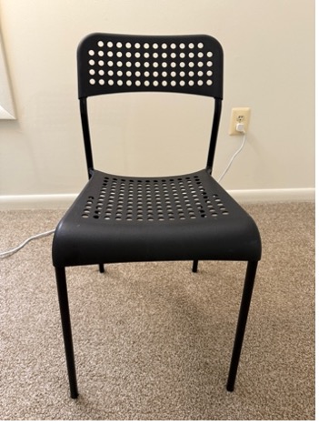 chair2.jpg