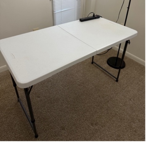 folding_desk.jpg