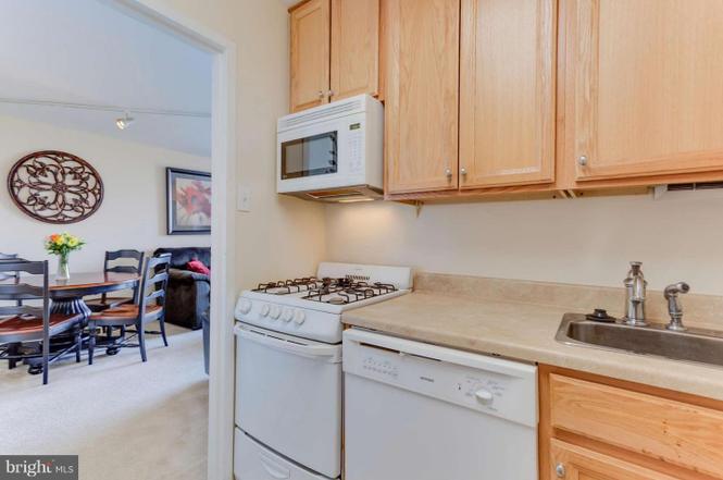 kitchen5.jpg